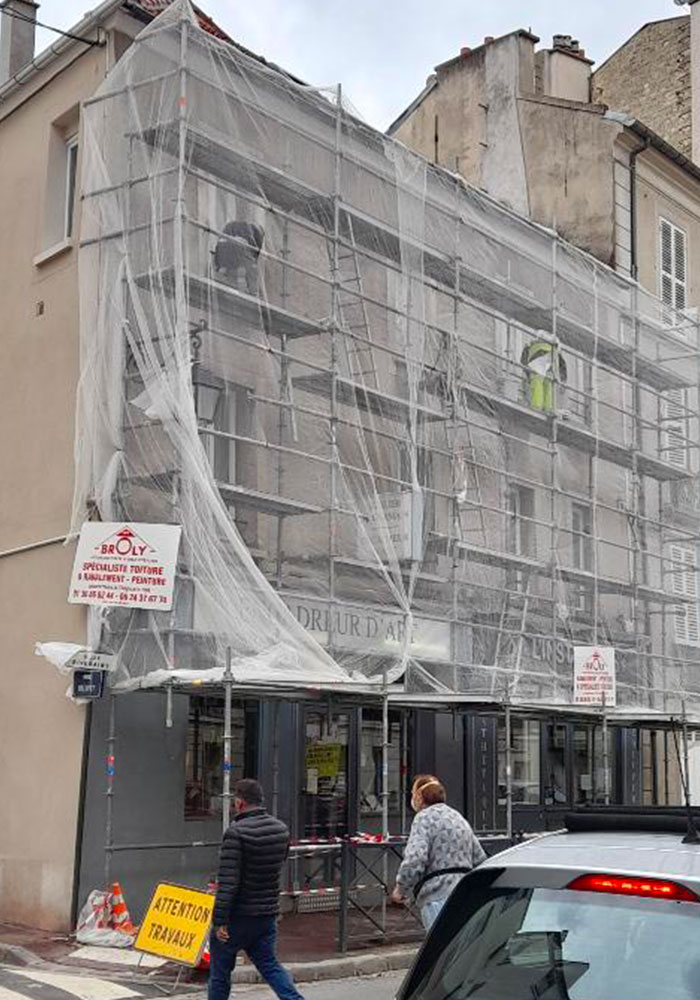 Artisan couvreur pour tous vos travaux de couverture à Montesson - Établissement Broly dans les Yvelines (78) Artisan couvreur pour tous vos travaux de couverture à Montesson - Établissement Broly dans les Yvelines (78)
