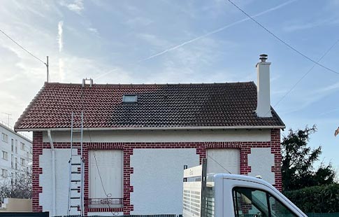 Confiez vos travaux de ramonage dans les Yvelines à notre équipe Établissement Broly Confiez vos travaux de ramonage dans les Yvelines à notre équipe Établissement Broly