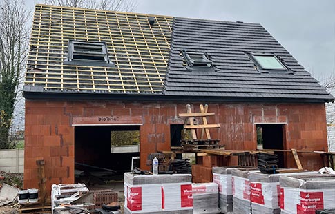 Réparation et rénovation de toiture à Montesson - Établissement Broly dans les Yvelines (78) Réparation et rénovation de toiture à Montesson - Établissement Broly dans les Yvelines (78)